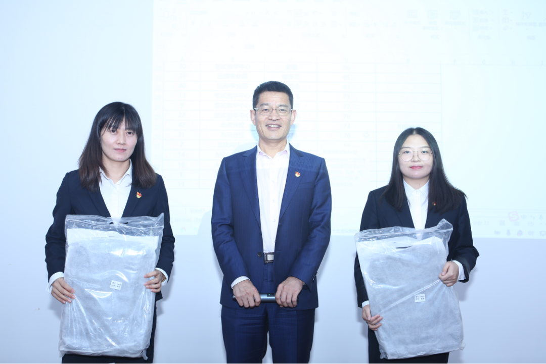 以知識競賽別開生面的形式，社科賽斯黨支部集中學習黨的二十大精神